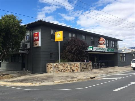 The Tinti Pub .